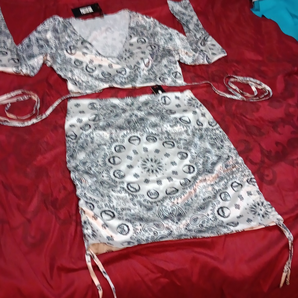 Dolls Kill × Poster Girl White Satin Bandana Wrap Top & Ruched Sides Skirt (L)